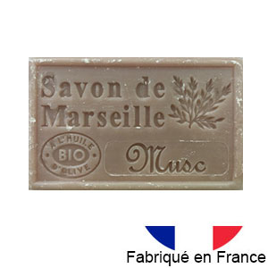 Marseille soap 125 gr. with vegetable oils and organic olive oil. 72% oil. (Musc)